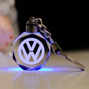 Breloc cristal cu 6 led Volkswagen - Livrare Gratuita