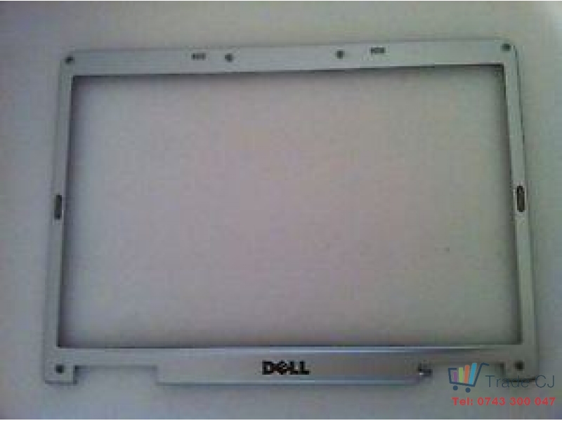 Capac fata-spate Display Laptop Dell Inspiron 1501