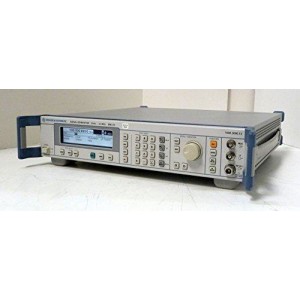 Rohde & Schwarz SML 03 Generator semnal de la 9 kHz la 3,3 GHz