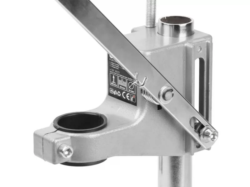 Suport profesional pentru bormasina, stand vertical pentru masina de gaurit, cu clema de colt, reglaj pe inaltime, fixare pe banc de lucru, pentru gaurire precisa la 90 grade