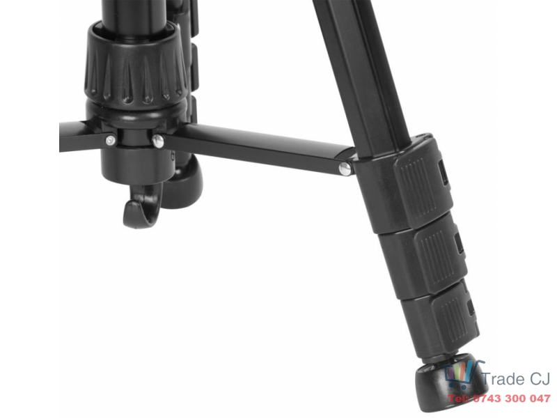 Nivela laser, cu trepied 1.5 m, cap rotativ 360 grade, husa, 4xAA, 35 m