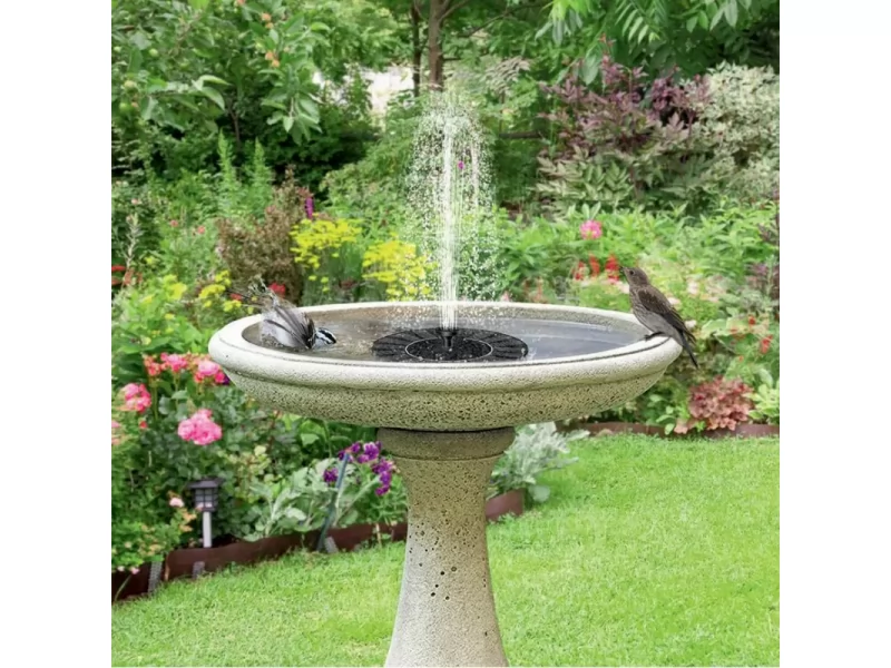 Fantana arteziana plutitoare cu incarcare solara, diametru 16 cm, 7 accesorii incluse