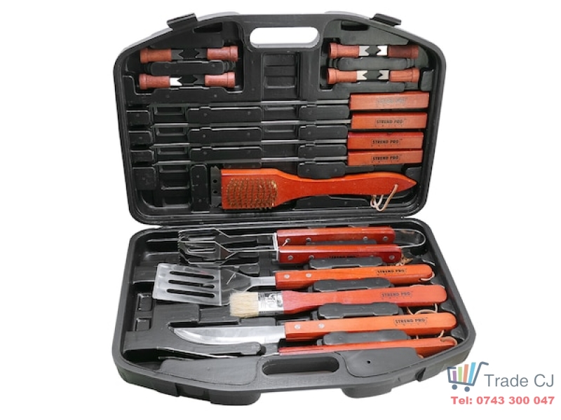 Set 18 piese ustensile pentru gratar, barbeque in cutie transport plastic