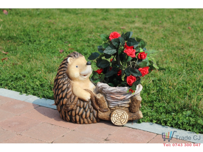Ghiveci decorativ Sitting hedgehog, ceramica,37 x 21 x 27 cm