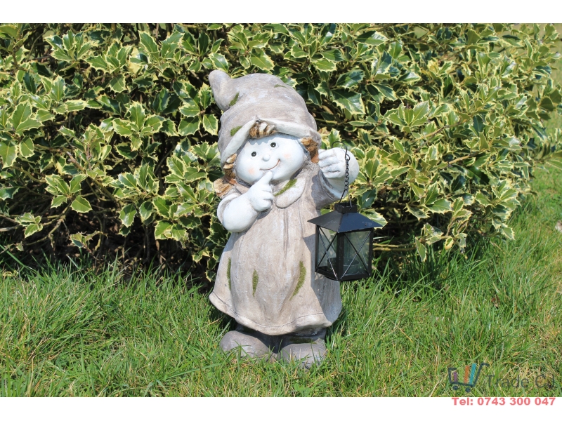 Decoratiune gradina Girl with lantern, ceramica,24 x 15.5 x 39 cm